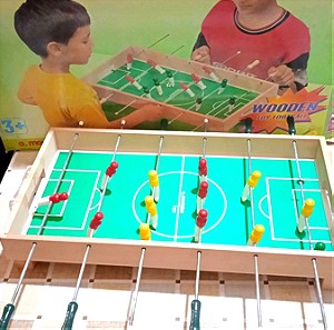 Παιχνίδια Ποδοσφαιρακι Vintage                 Με το κουτί του ξύλινο Ποδοσφαιρακι.