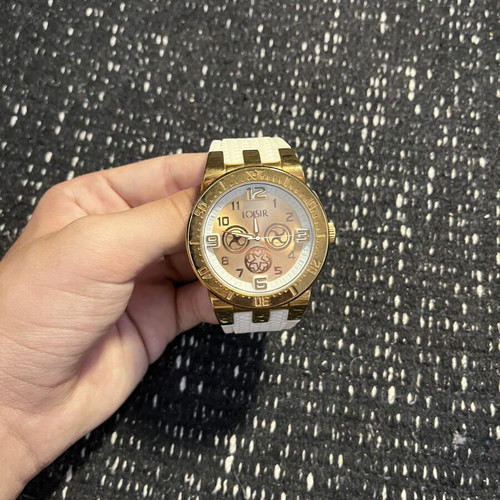 Loisir Chronograph Style women's sporty watch like new