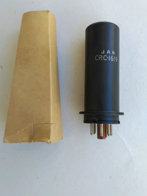 Λυχνία 1619 καινούργια από στοκ