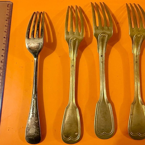 Silver cutlery used, collection of 5 knives, 3 gilded, 1 fork, 2 spoons