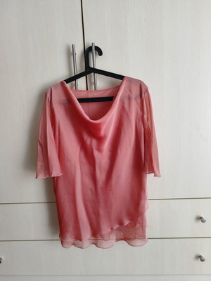 Blouse with ruffles A.A Underwear pink like new
