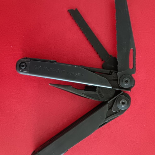 Leatherman Surge multitool black large size used