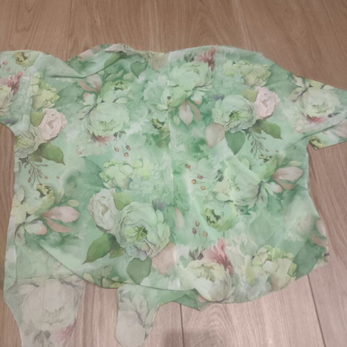 Airy blouse XL with floral pattern, like new