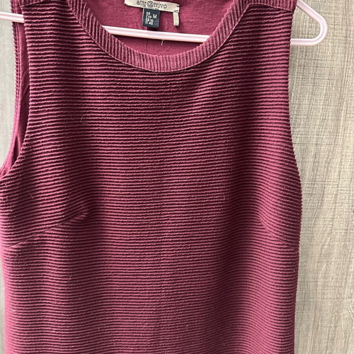 Dress pack in excellent condition, size Small - Medium