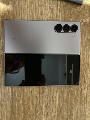 Samsung Galaxy Z Fold6 Dual SIM 12GB RAM 256GB smartphone, silver