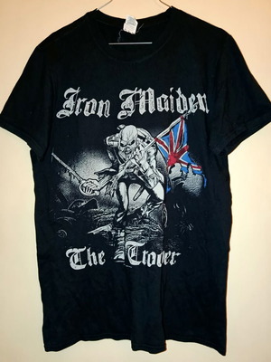 Iron Maiden The Trooper T-shirt size M like new, black