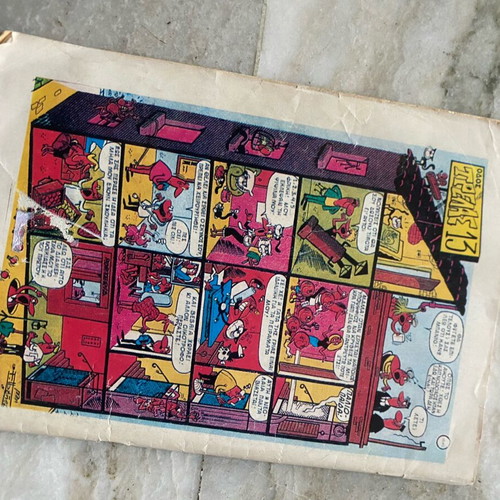 Agori and Vavoura comics used, set of 3