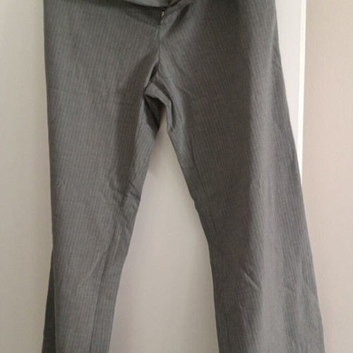 Gap women's pants like new, size L, black and gray
