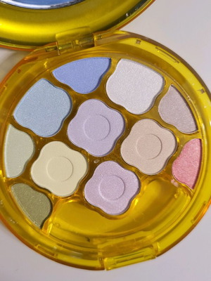 Deborah eyeshadow palette new with Beauty line lip pencil gift No 005
