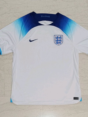 Фланелка на националния отбор на Англия Nike 2022 размер XL като нова