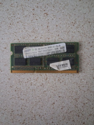Samsung 2GB 2RX8 PC3-8500S DDR3 laptop RAM