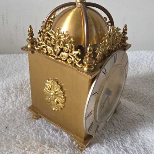 Swiza rare model small table clock like new, ca 1960
