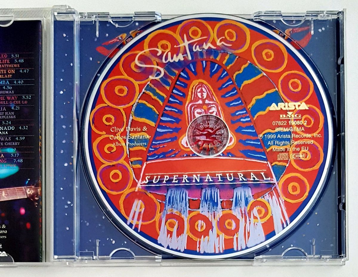 Santana Supernatural CD like new - € 12,00 -