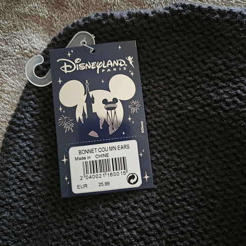Disney women's hat new, brown, one size
