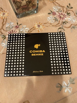 Cohiba Behike 54 empty box