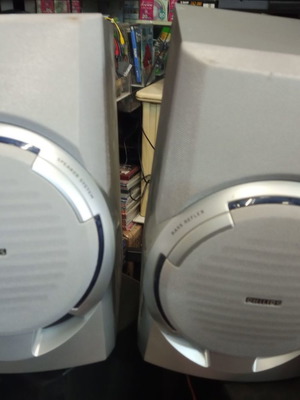 Phillips speakers used from mini stereo