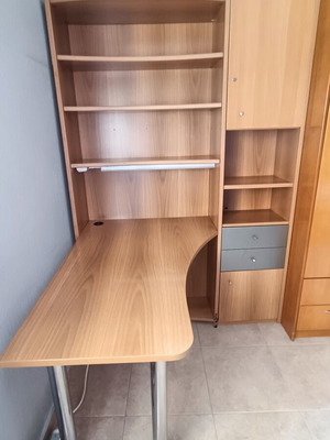 Neoset desk and bookshelf used with LED light