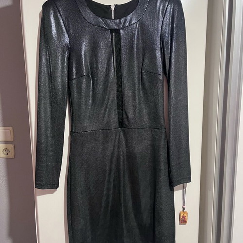 Lynne metallic gray dress size M like new