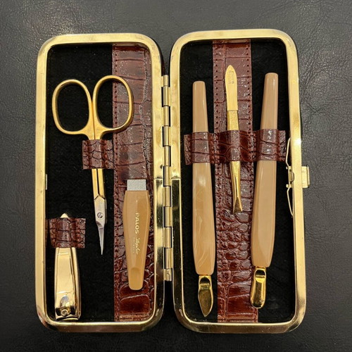 Manicure set new