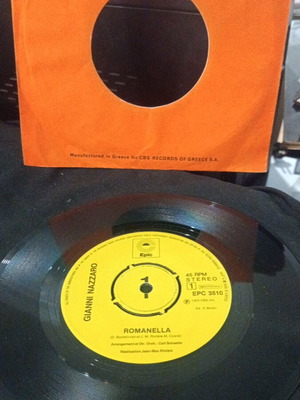 Gianni Nazzaro Romanella vinyl record like new, pop