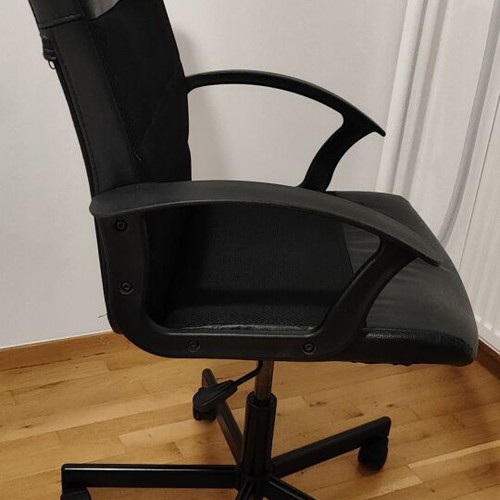 IKEA RENBERGET office chair swivel, like new, Bomstad black