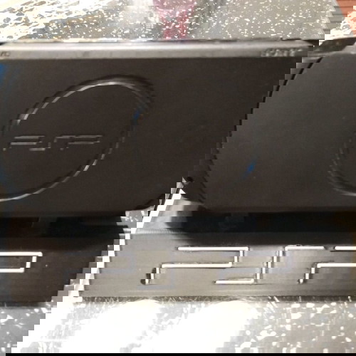 ПРЕДЛОЖЕНИЕ! Sony psp 1004 street пакет с 15 игри!