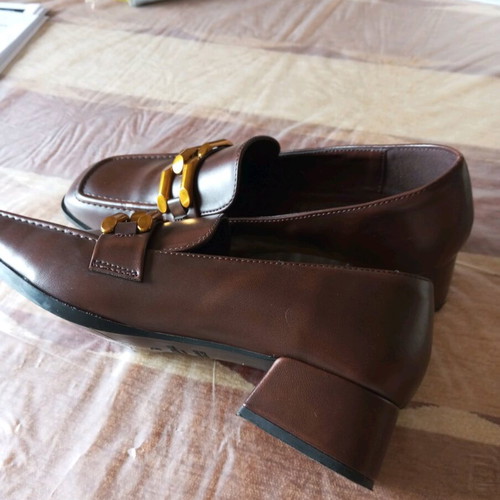 Brown pumps like new, 4cm heel, size 38
