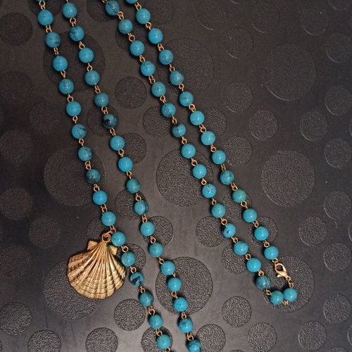 Long summer pendant necklace with blue beads, shell and coral