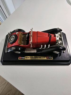 Mercedes Benz SSK 1928 Burago миниатюра употребявана мащаб 1:24