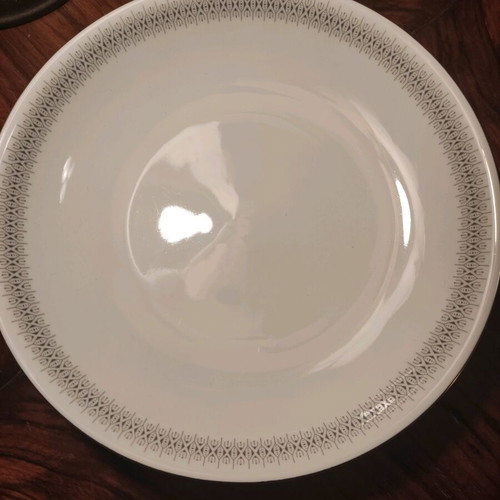 Hutschenreuther German porcelain vintage complete dinnerware set like new