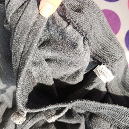 Sportswear used, gray, size 128 cm for 8 years old