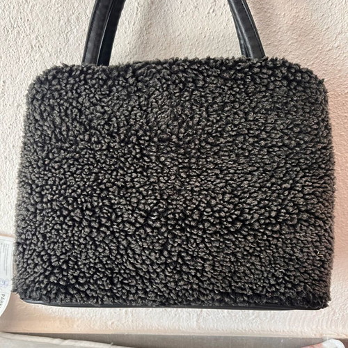 Suzy Smith handbag like new, black and gray