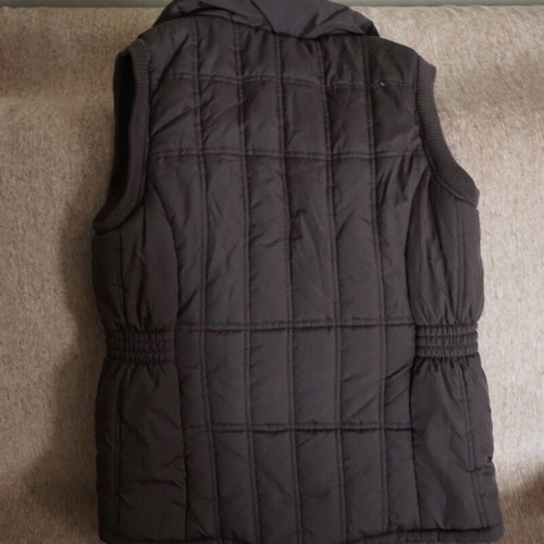 Unisex sleeveless jacket brown like new, size L