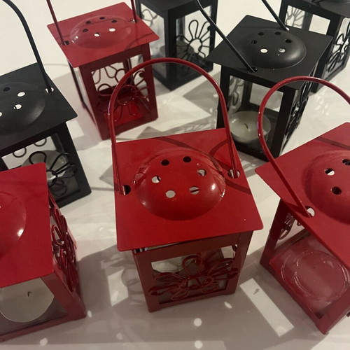 package of 8 decorative lanterns