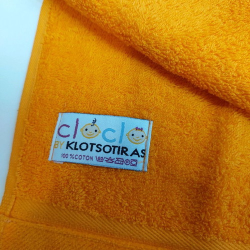Clotsotiiras children's face towel new