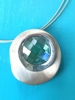 Modern silver necklace with double wire and blue faceted pendant, like new