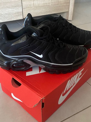 Nike TN αθλητικά παπούτσια, νούμερο 43, μαύρα
