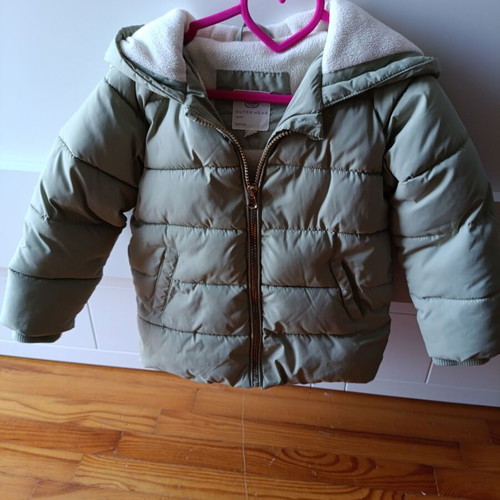 Girls' clothes used, for 4-5 years old, multicolored