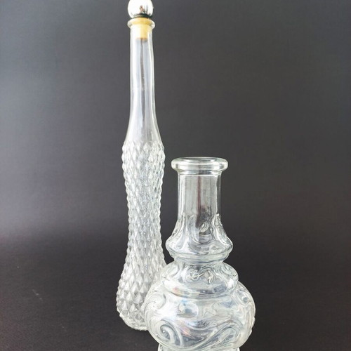Set of 2 vintage glass carafes like new