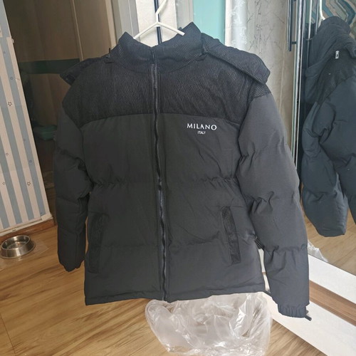 Men's puffer jacket new with hood, black, size M