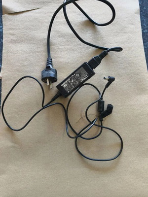 LiteOn PA-1300-04 power adapter used, 19V 1.58A