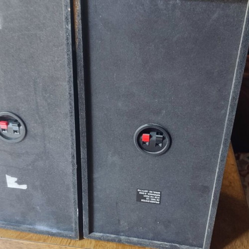Philips floor speakers, 41.5 cm height, 21.5 cm width each