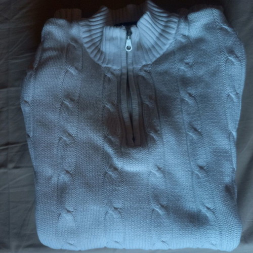 White sweater XL like new with thick knit