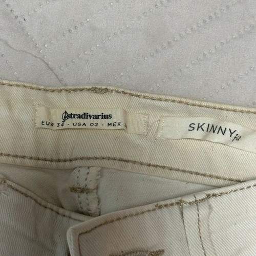 Stradivarius white skinny jeans like new, size XS