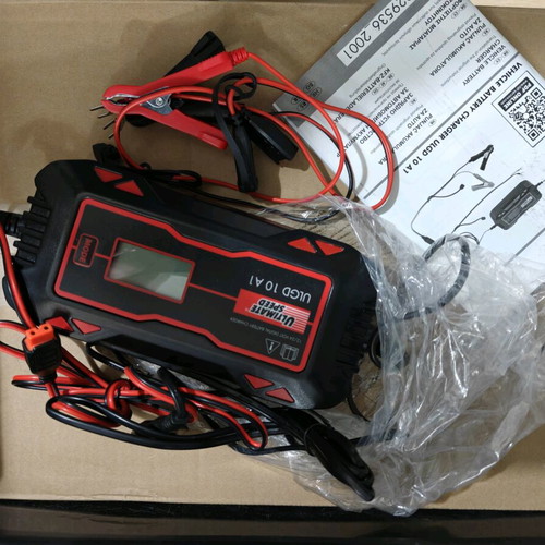 Ultimate Speed ULGD 10 A1 Car Battery Charger new 12V/24V
