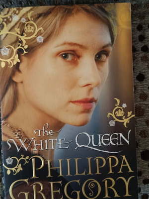 The White Queen by Philippa Gregory like new foreign language book