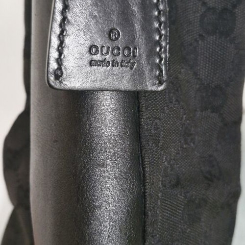 Gucci GG Canvas Monogram Vintage black shoulder bag