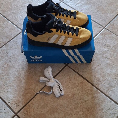 Adidas Campus 00s sneakers size 44 like new, yellow
