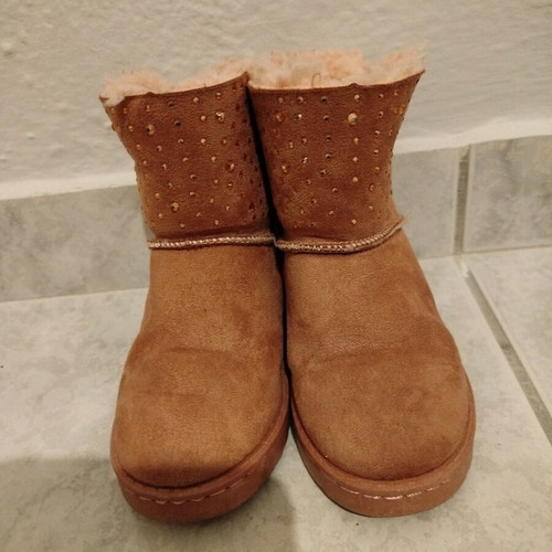Pink children's boots used, size 27, fur-lined inside