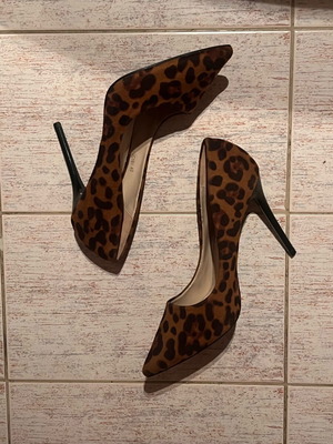 Alta Moda leopard print pumps like new, size 40, black and brown